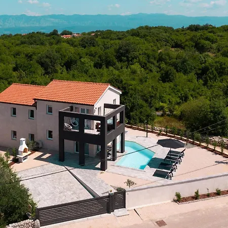 Amazing In Sveti Ivan Dobrinjski