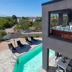 Σπίτι διακοπών Luxurious In Sveti Ivan Dobrinjski