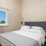 Luxurious In Σπίτι διακοπών Sveti Ivan Dobrinjski